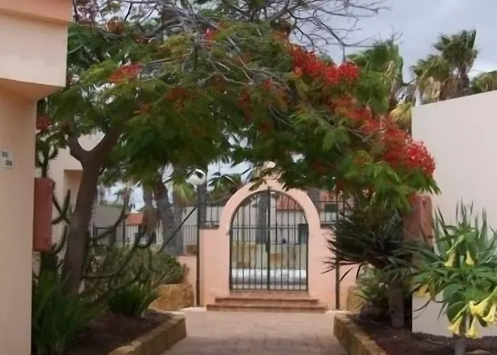 卡斯蒂略海滩酒店